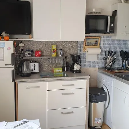 Hameau Du Pech Ii Joli Studio Cabine Mezzanine Avec Terrasse Proche Port Mt St Martin Cap D'agde آجد